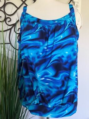 LANDS’ END Size 26W Colorful Blue Tie Dye Tankini Swimsuit Top